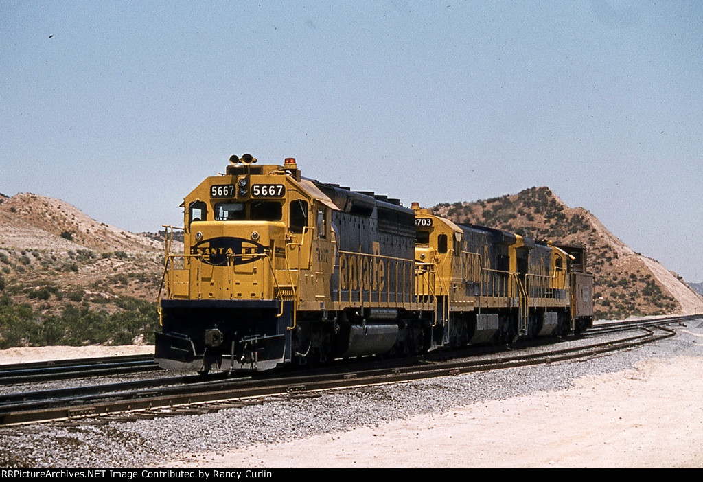 ATSF 5667 West 